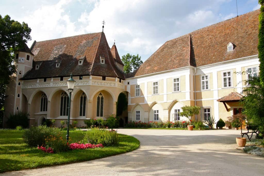 Schloss Schrattenthal